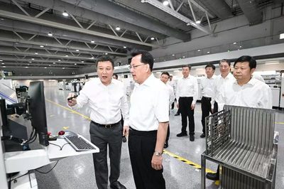 袁家軍:突出效益導向 精準服務企業(yè) 更好實現(xiàn)經(jīng)濟質的有效提升和量的合理增長